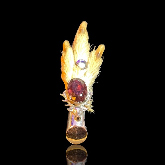 1960’s Vintage Scottish Kilt Pin Glass Caringhorm-Ward Brothers. 2.75” - Picture 2 of 16